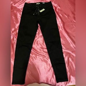 Max studios jeans size 28